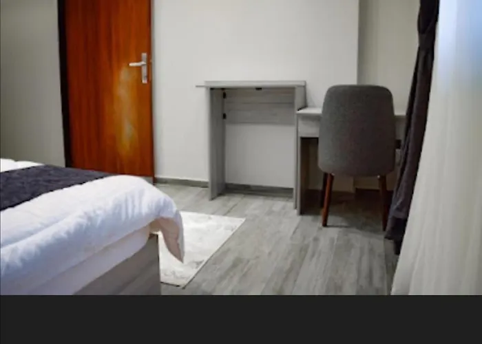 Building Hotel